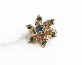 Lovely Vintage Gold-tone Faux emerald Little Brooch from Coro Jewellery Company