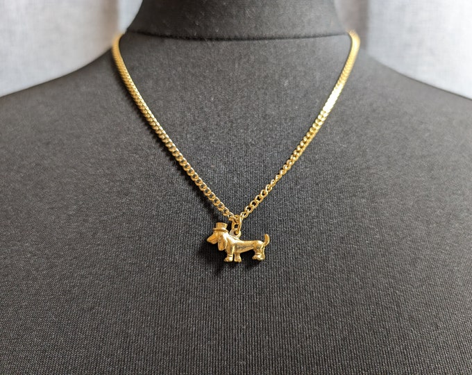 Captivating Vintage Jewellery Dachshund Charm Necklace