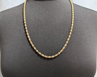 Lovely Vintage Gold-tone Necklace Chain by Sarah Coventry Jewellery