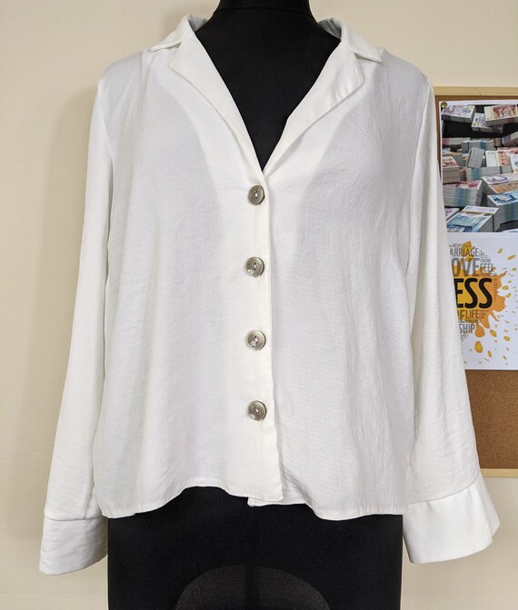 Lovely Ladies White Summer Jacket Size 