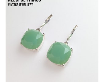 Elegant Jewellery Joan Rivers Vintage Green Jade Crystal Glass Earrings