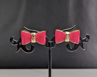 Lovely Vintage Jewellery Gold-tone fuchsia colour Bow Stud Earrings