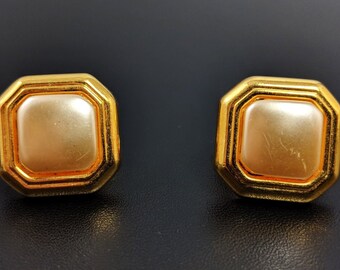 Lovely Vintage Gold Tone Faux Pearl Screw on Earrings Jewellery Signed Napier Jewelry