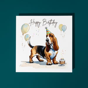 Handgemaakte schattige Basset Hound met taart Gelukkige verjaardagskaart Kaart grappige dieren Dierenliefhebbers Premium wenskaart en envelop