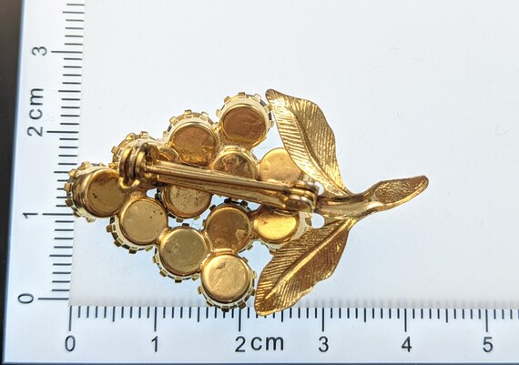 Lovely Vintage Jewellery Gold-tone Flower Brooch - image 9