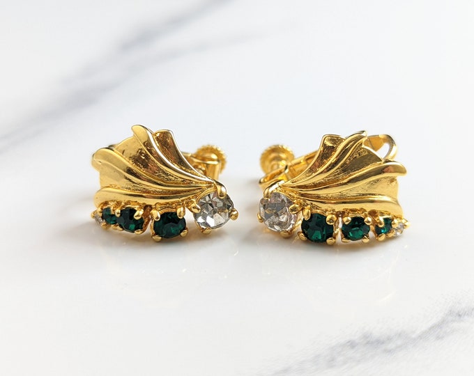 Lovely  Vintage Jewellery Gold-tone Faux Emerald Leaves Clip-on Earrings