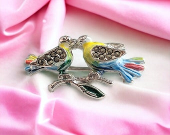 Lovely Antique Jewellery love bird brooch with Enamel Marcasite 19th century