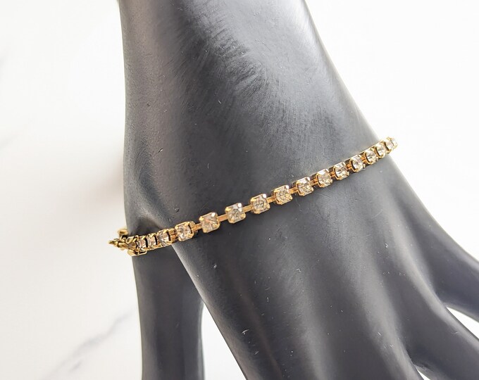 Lovely Vintage Jewellery Gold-tone Clear rhinestone bracelet