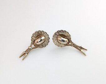 Vintage Jewellery Gold Electroplated Arrow Earrings Retro Screw-Back Design