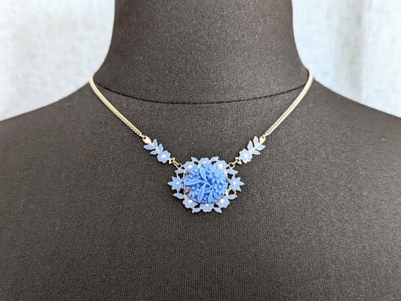 Beautiful Vintage Blue Molded Glass Enamel Flower Necklace  Coro Jewellery 1930