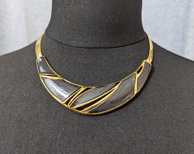 Lovely Vintage Jewellery Gold-tone Black Enamel Necklace by Trifari Jewellery