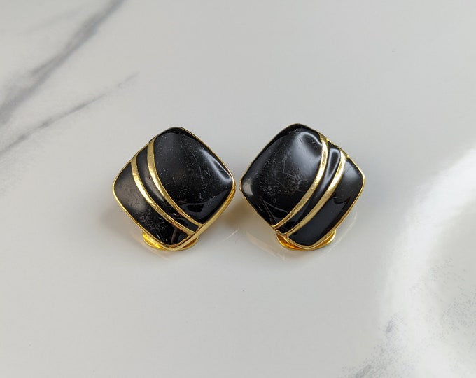 Lovely Vintage Jewellery Gold-tone Black Enamel Clip-on  Earrings