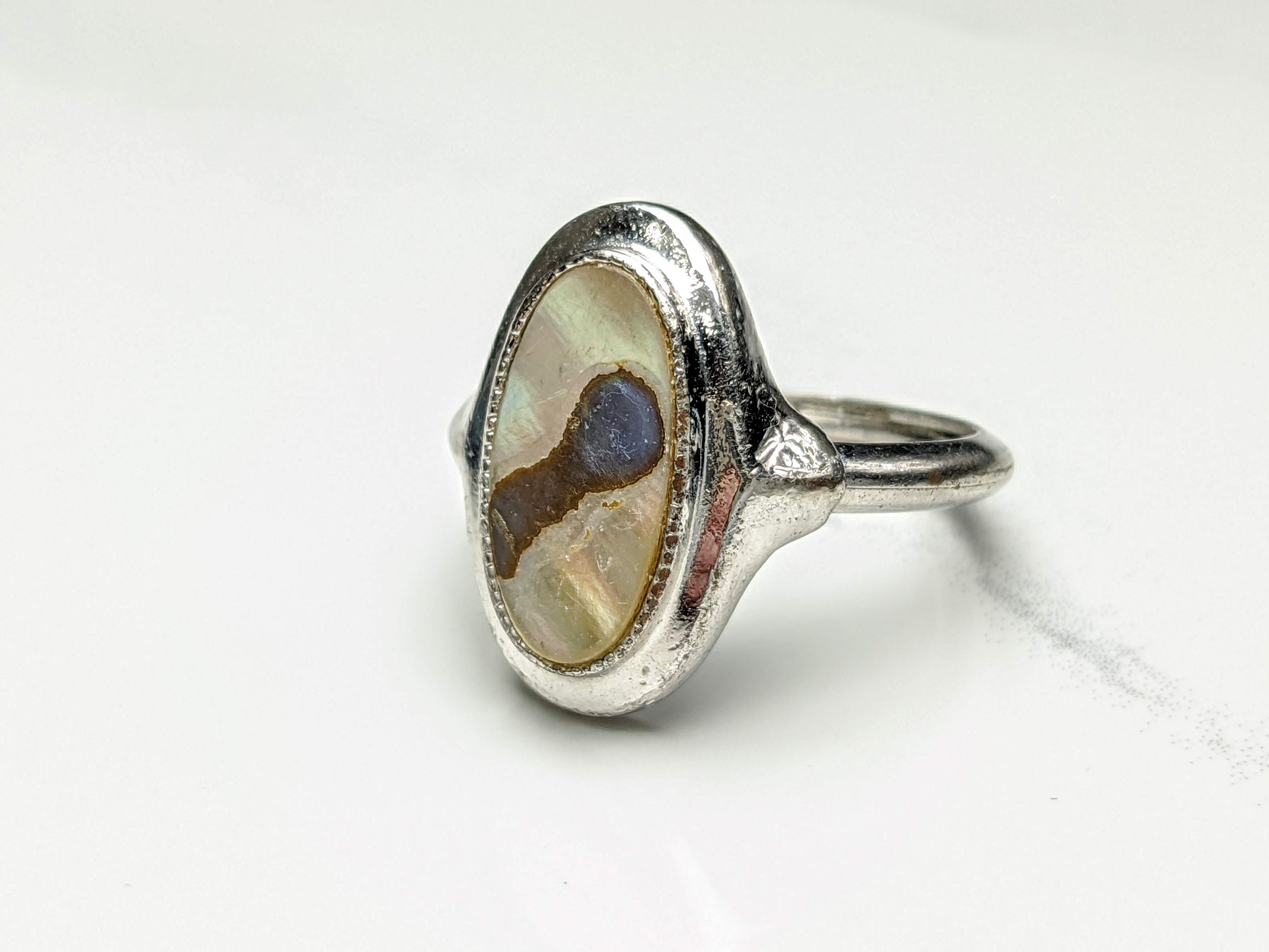 Lovely Mother of Pearl Silver-tone AVON Jewellery Ring Size UK - Etsy UK
