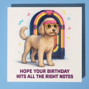 Cockapoo anni '80 - Biglietto di auguri di buon compleanno - Biglietto di auguri premium e busta Biglietto di auguri personalizzato con cane divertente - Amico Nonno Famiglia.
