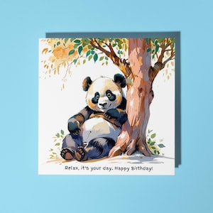 Handgemachte süße kleine Panda ruht sich glücklich - Relax alles Gute zum Geburtstag Karte Lustige Tier Karte Tierliebhaber Premium Grußkarte & Umschlag