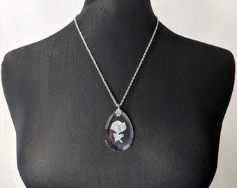 Lovely Faceted Edge Glass Flower Cameo Necklace by Cards Inc. Jewellery