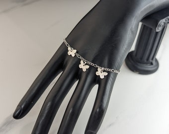 Charming Vintage Avon Jewellery  Butterfly Bracelet