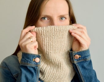 Herringbone Stitch Crochet Cowl, neck warmer PDF pattern, instant download, unisex, elegant crochet cowl, adjustable rectangle, US terms