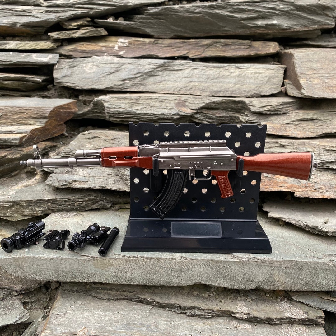 AK47 Small Metal Replica Kalashnikov Assault Rifle Miniature Tiny Gun