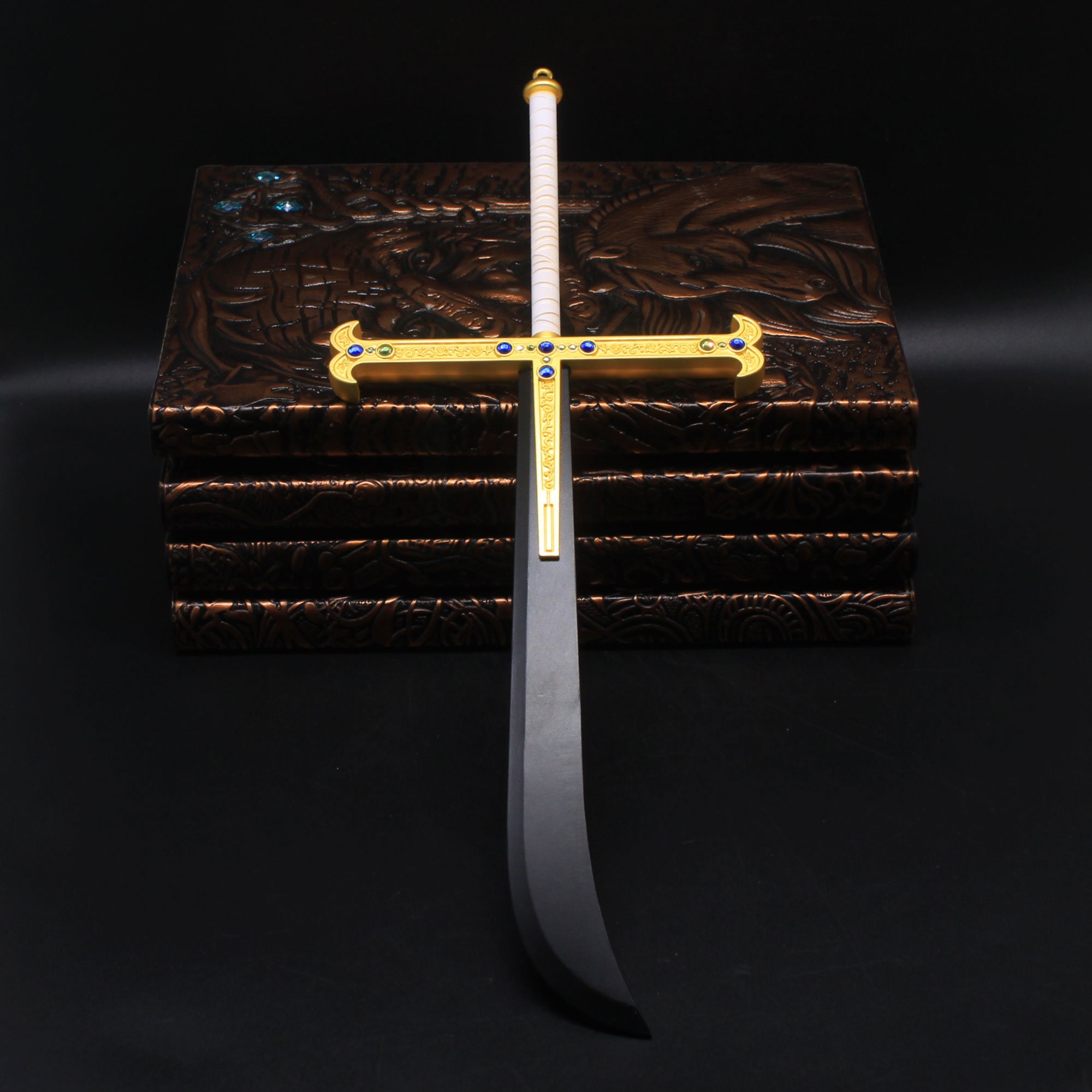 One Piece Gold - Yoru is one of the strongest swords in