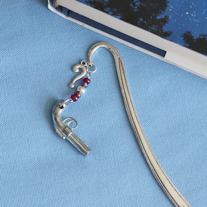 Clue Revolver/Gun Bookmark