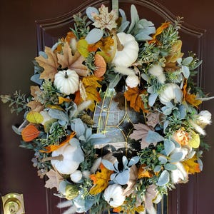 Fall White Pumpkin Wreath Harvest Thanksgiving Greenery Wreath with Pumpkins Autumn Door Decor Fall Front Door Wreath Rustic Fall Wreath