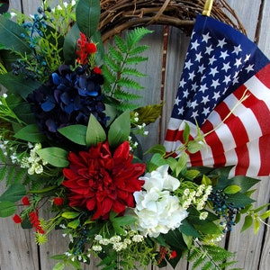 Patriotic American Flag Wreath 4th of July Spring Summer grapevine Everyday Wreath Memoral Day Red White Blue Hydrangeas frontdoor wreath