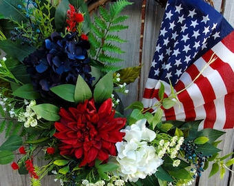 Patriotic American Flag Wreath 4th of July Spring Summer grapevine Everyday Wreath Memoral Day Red White Blue Hydrangeas frontdoor wreath