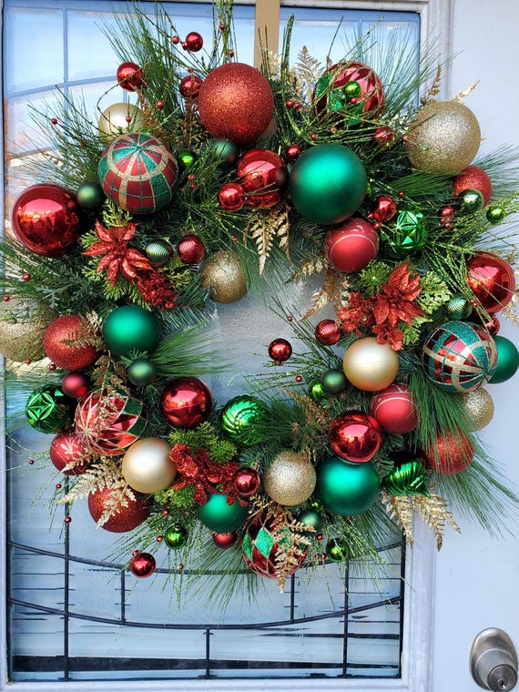 Traditional Christmas Wreath, Christmas Door Wreath, Winter Door Wreath Elegant Christmas Wreath Ornament Wreath Christmas Bulb Wreath
