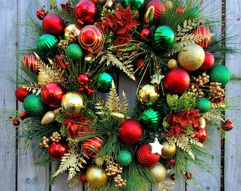Traditional Christmas Wreath Red Green Gold Christmas Ornament Door Wreath Winter Door Wreath, Elegant Christmas Bulb Wreath Winter Wreath
