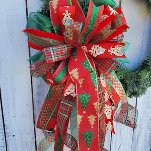 Traditional Christmas Tree Topper Bow Red White and Green Christmas Tree Bow Lantern Banister Outdoor Wreath Mailbox Swag Christmas Bow Deco