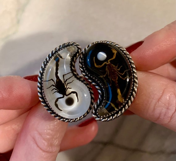 Yin and yang friendship rings deals