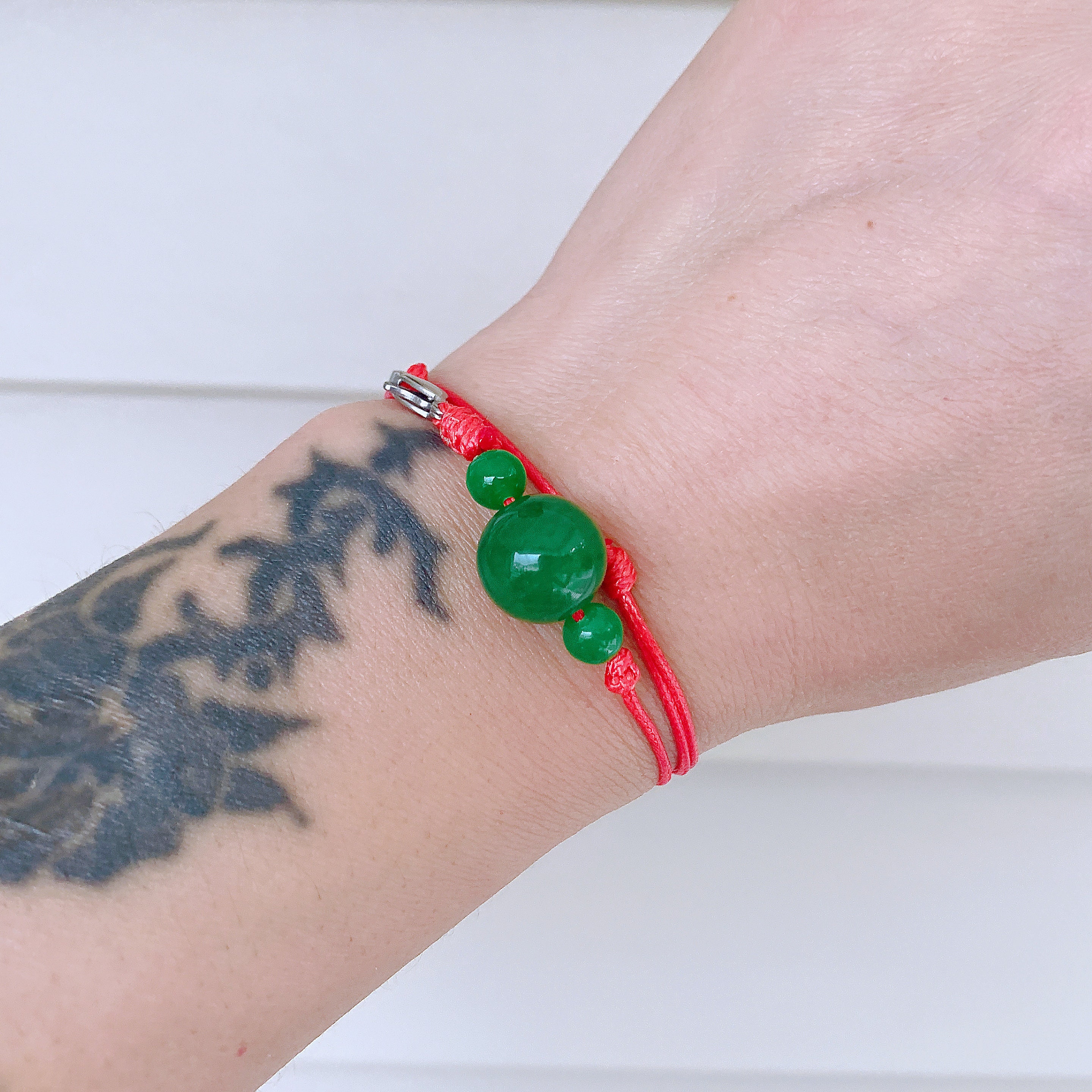 Pulsera de jade verde para hombres Natural Jade Bead Red
