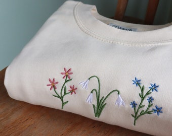 Snowdrops, Spring Flowers Embroidered Sweatshirt, Crewneck, Floral Embroidery, Pastel Eco Jumper, Embroidery, Nature Lover, Gardening Gift