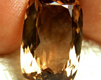 Topaze Jaune Du Brésil Naturelle - 14,54 Carats, Pierre Taillée, Irradiée, Neuf