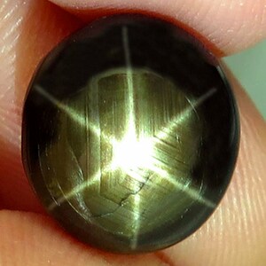 11.06 Carat Thailand Black Star Sapphire Cabochon - Gorgeous 13x11mm Natural Untreated Sapphire Gemstone for Jewelry Making & Craft Supplies