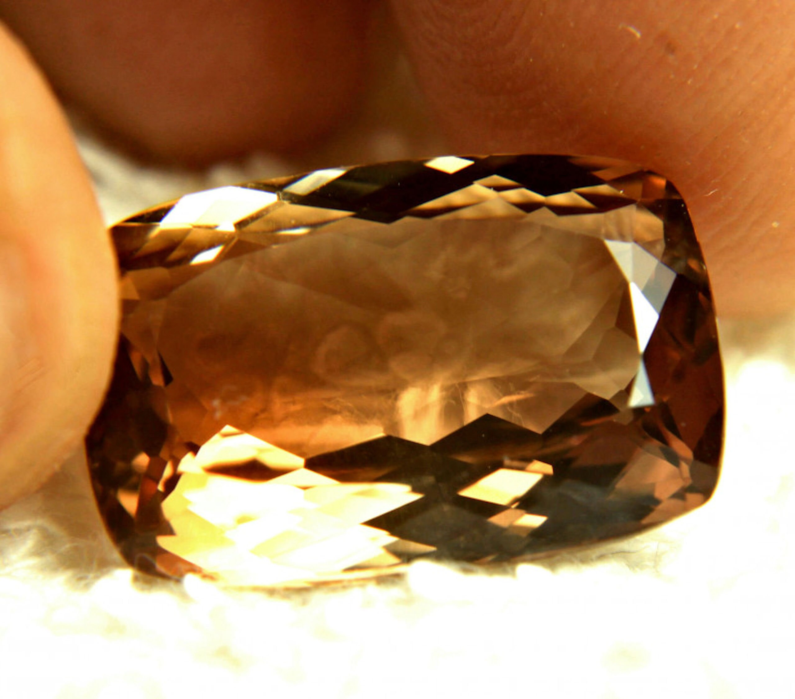 Topaze Jaune Du Brésil Naturelle 14,54 Carats - Pierre Précieuse Traitée Irradiation - Neuf Avec étiquette P142.1280