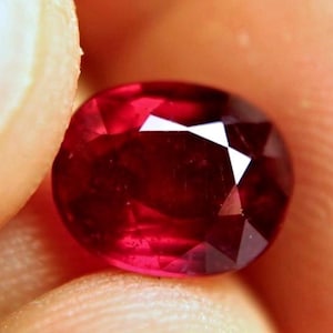 Fiery Pigeon Blood Ruby 9x7mm - 3.62 Ct - No Tariffs