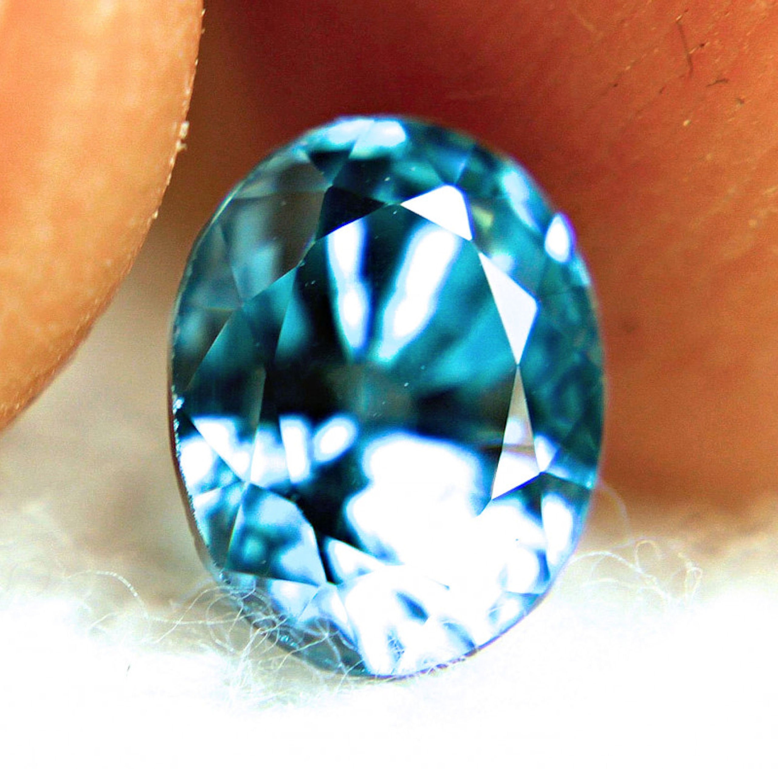 3.50 Carat VVS Vivid Blue Zircon - Superb 8x6mm Natural
