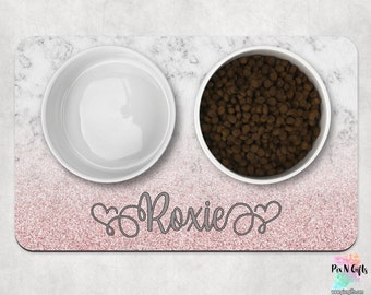 Grauer Marmor Rosa Glitter Hundematte, Marmor personalisierte Hunde Tischset, Benutzerdefinierte Haustierfutter Matte, Fressnapf Matte, Katzenfütterungsmatte, neues Welpen Geschenk