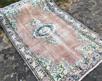 Vintage Area Rug Turkish Purple Bohemian Carpet 187 x 118 cm = 6.1 x 3.8 Ft Low Pile Distressed Rug Handknotted Wool Rug Free Shipping