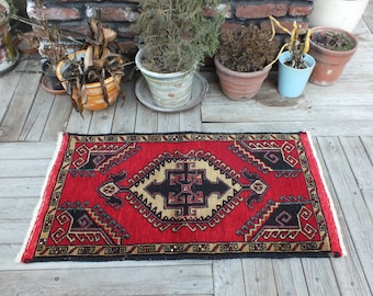 Doormat Rug Turkish Rug Small Size Turkish Rug Bath Mat Carpet Decoration Rug Hand Knotted Rug FREE SHIPPING, 94 x 53 cm = 3 x 1.7 ft