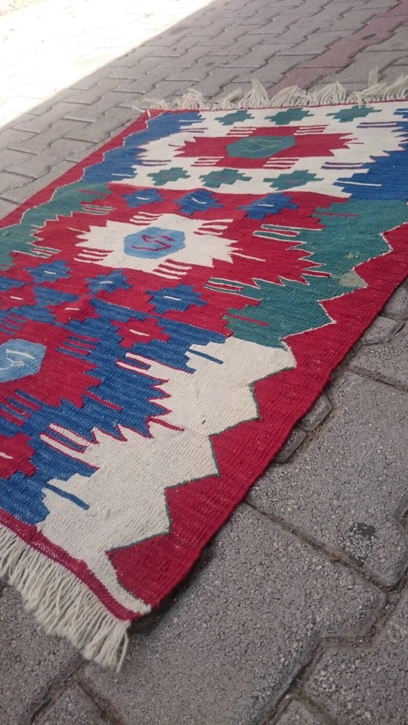Anatolian Rug Home Decor Turkish Kilim 105 X 87 cm = 3,4 x 2,8 ft Free Shipping Kilim Rug Small Kilim Boho Rug Vintage Kilim