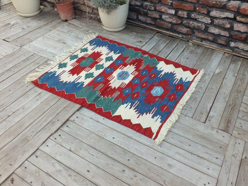 Anatolian Rug Home Decor Turkish Kilim 105 X 87 cm = 3,4 x 2,8 ft Free Shipping Kilim Rug Small Kilim Boho Rug Vintage Kilim