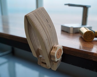 Mini Folding Stitching Pony: Birch Plywood Leathercraft Tool (161x62x48mm)