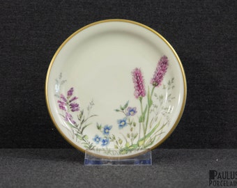 A Krautheim Selb Wiesengrund und Bergeshöh'n Cake Plate/ Side Plate or Dessert Plate made of Off White Porcelain (unused condition)