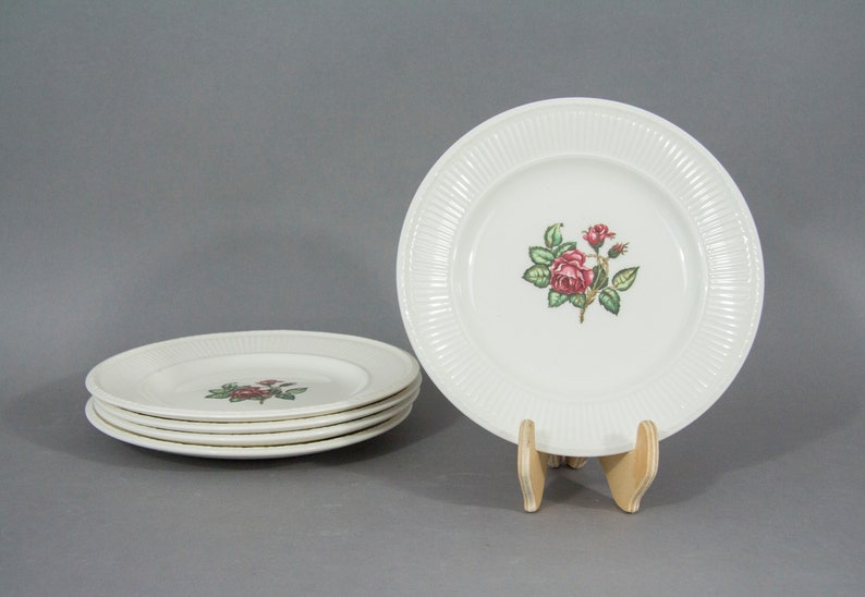 Wedgwood /'Moss Rose/' Salad Plate