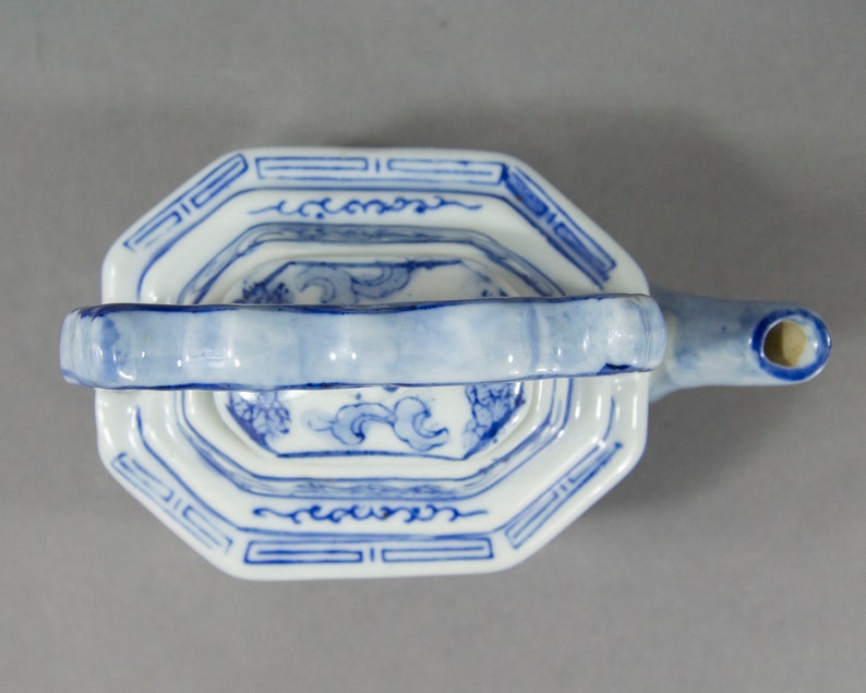 Vintage Chinese Porcelain Teapot