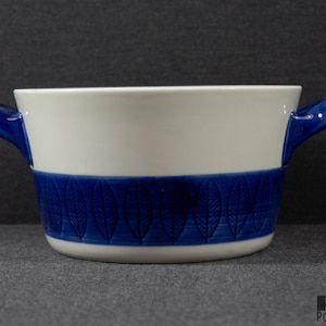 Rörstrand Koka Serving Bowl with Handles