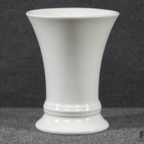 A Beautiful Seltmann Weiden White Porcelain Vase